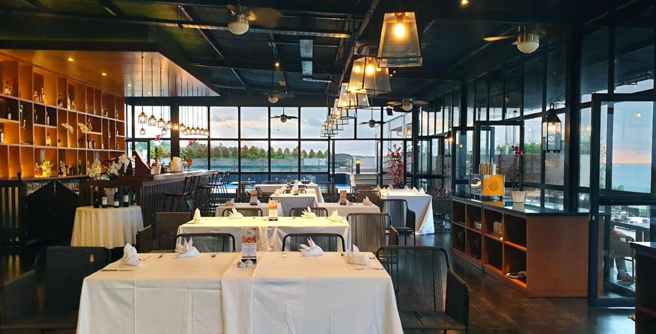 클라파 리조트 울루와뚜 외부 사진